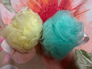 Set of 2 Bath Loofahs
