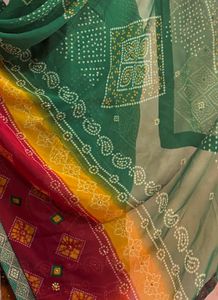Beautiful Green Red &amp; Yellow Bandhani Print Ethnic