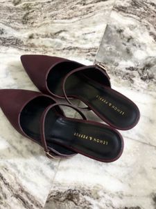 Maroon Pointed Toe Mules
