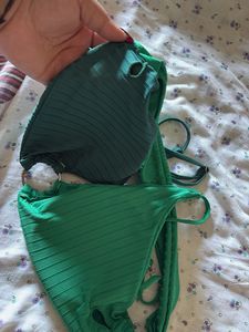 Stylish Ribbed Green Bikini Top