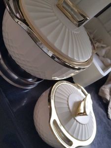 Elegant White &amp; Gold Serving Bowls Set