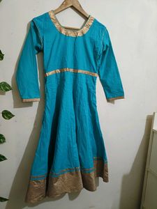 Beautiful Turquoise Kurta Set with Gold Border