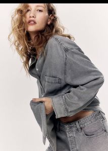 Birthday Sale🎈- H&amp;M Classic Grey Oversized Shirt