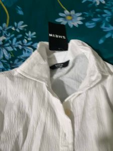 Chic White Textured Button-Up Shirt