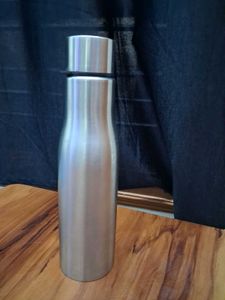 Stainless Steel Water Bottle contain  half litre