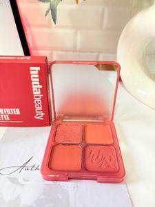 Huda Beauty Blush Filter Palette