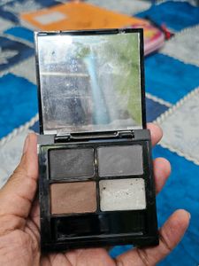 Neutral Eyeshadow Palette