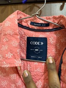 Men's Pink Short Sleeve Button-Up Shirt