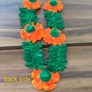 Decorative Floral Garland Necklace