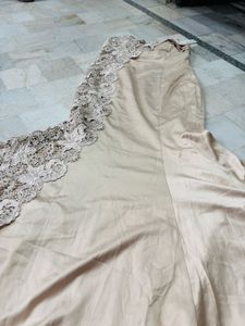 Elegant Lace Detail Bridal Gown