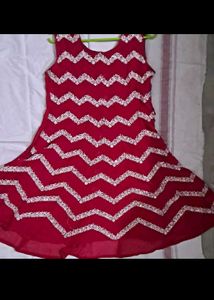 very pretty dress