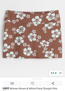 H&amp;M Brown and White Floral Straight Mini 🌴🍍🌺