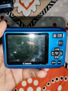 Canon Digital Cameras (Set of 2)
