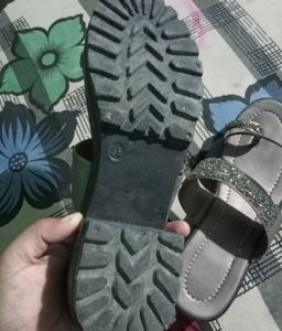 Heels Sandal.   #heels#lessmoney#bestoffer