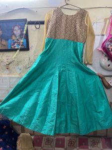 Elegant Teal Kurta Set with Embellished Top