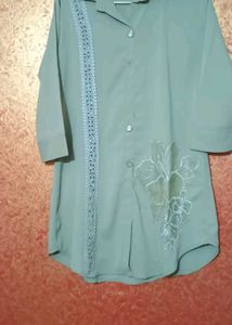 Elegant Green Embroidered Co-ords + With Gift 🎁