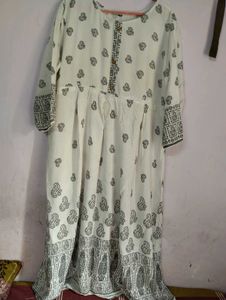 White floral cotton anaarkali😍