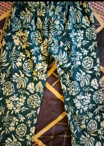 Green Floral Print Pants