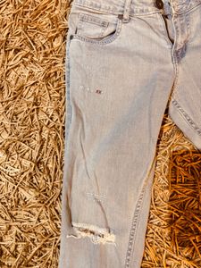 People branded Ripped fresh Denim Jeans