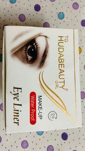 combo of huda beauty eyeliner with freebies