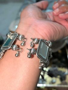 Elegant Crystal Stud Earings with ring &amp; bracelet