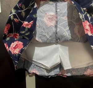 Chic Floral Print Skirt