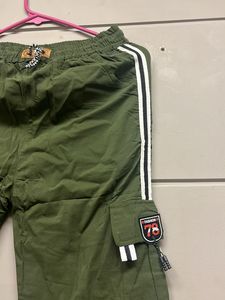 Women’s green Jogger pant