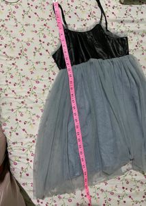 Chic Black &amp; Grey Tulle Dress