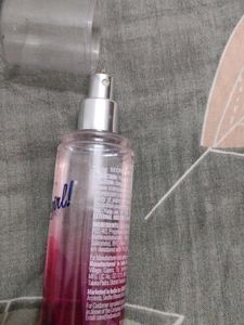 Wottagirl! Body Mist