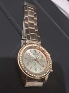 Elegant Rose Gold Rhinestone Watch ⌚️
