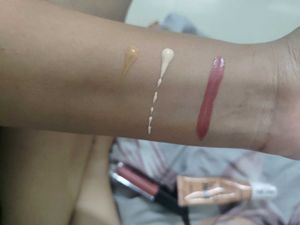 Bundle of Makeup &amp; Skin Tint