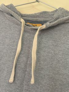 Campus Sutra Grey Cropped Hoodie