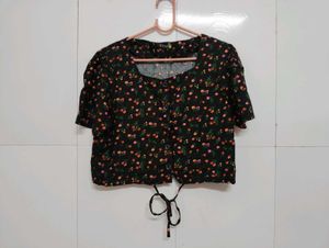 Cute Black Floral Tie-Front Crop Top