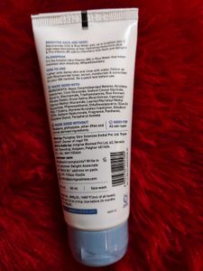 Plum Simply Bright 2% Niacinamide Face Wash with R