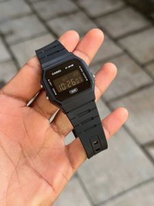 Casio F-91W Digital Watch (Black)