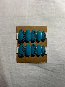 Teal Leopard Print Press-On Nails