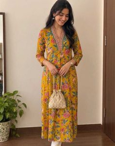 Vibrant Floral Yellow Kurta