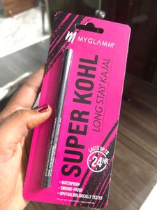 MyGlamm Super Kohl Long Stay Kajal Matte Finish -