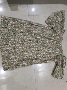 H &amp; M Floral Off-Shoulder Dress Brand New
