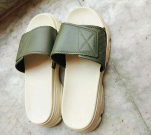 Comfortable Olive Green Slides for women 💚