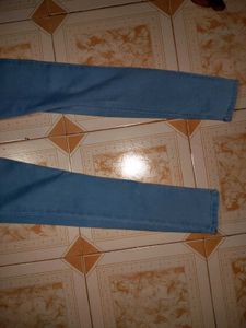 Light Wash Denim Jeans