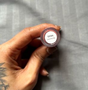 Nicolips Lip Scrub &amp; Liquid Matte Lipstick Combo