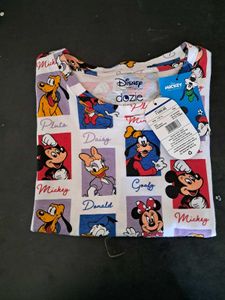 Disney Mickey & Friends Graphic T-Shirt [Free Deli