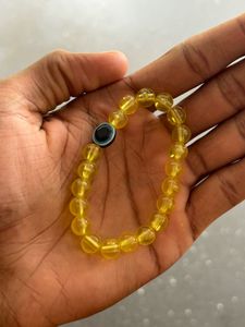 Yellow Beaded Bracelet. everyone can use