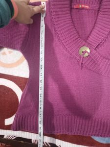 Heavy Woolen Top For Girls