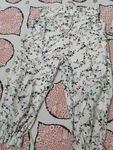 Floral Print Off-Shoulder Top