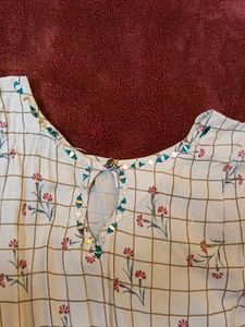 High Low Kurti With Beautiful Neck