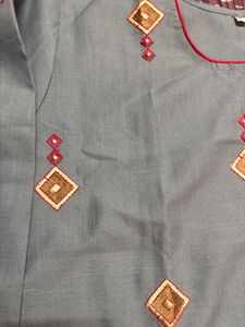 Stylish Grey Embroidered Kurta