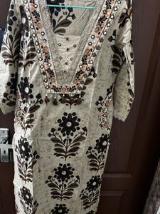 Beautifully Embroidered Kurta