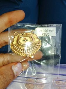 Elegant Gold Pendant